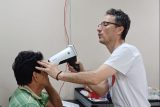 Realizan exámenes de vista y entregan lentes gratuitos para personas privadas de libertad