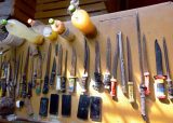 Requisa preventiva en Emboscada arrojó incautación de  armas caseras, celulares y dos plantas de marihuana