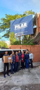 Manufactura Pilar dona telas para que PPL confeccionen abrigos