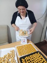 Mujeres del “Hogar Nueva Oportunidad” emprenden y elaboran comida congelada de autoconsumo
