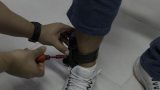 Logro para la Justicia: por primera vez se instaló una  tobillera electrónica en el país