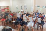 Adolescentes del CEI participan de charla sobre los riesgos de caer en el tabaquismo
