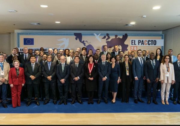 EL PACcto (3)
