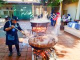 Comilona y oración en el penal Casa del Buen Pastor: chefs cocinan para más de 600 personas