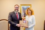 Ministro Nicora recibió a la Embajadora de la Unión Europea en Paraguay