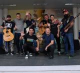 Grupo Fénix: Melodías de esperanza que nacen en el corazón de Tacumbú