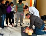Adolescentes del Centro Educativo Virgen de Fátima reciben capacitación en RCP básico y uso de DEA