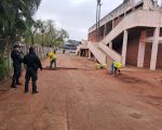Personas privadas de libertad del CERESO apoyan con trabajos de limpieza en los preparativos del WRC Itapúa 2026